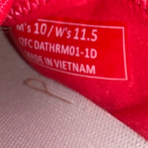 Kizik pink hands free slip on shoe 11.5 athleisure gym walking activewear - Picture 6 of 9